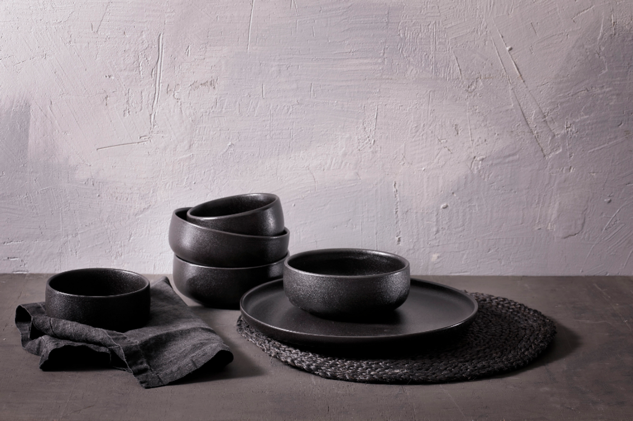 Maastricht Porselein plate deep Universe 21 cm Black