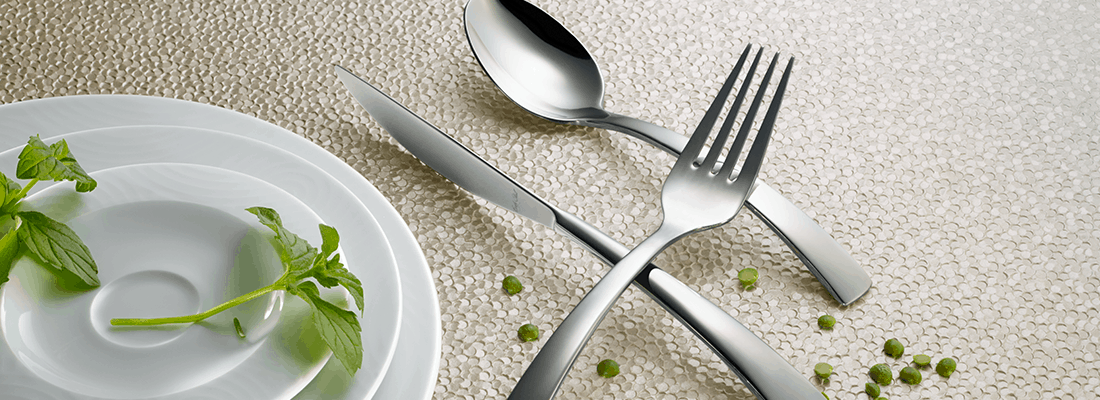 Corby Hall Metro Restaurant Knife | Solid Handle | Mirror Finish: 6351